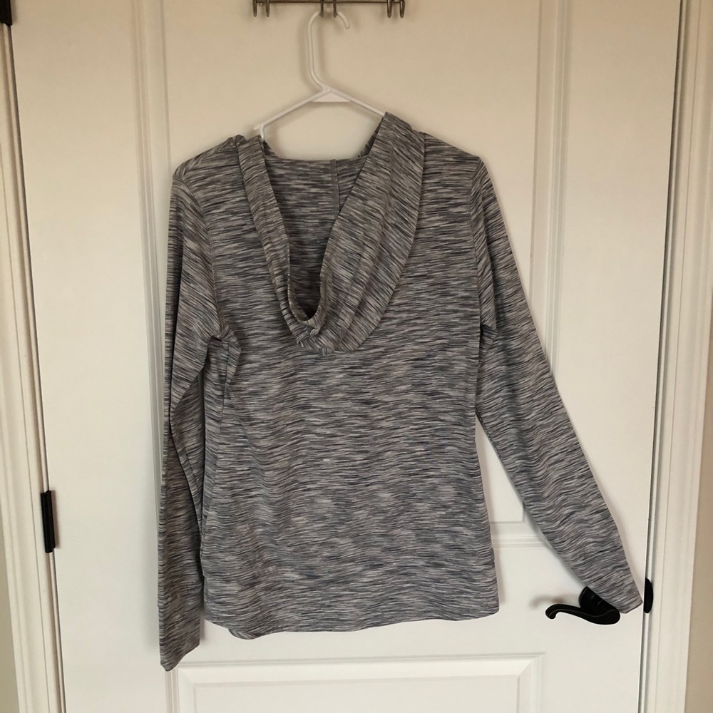 Exertek Hooded Gray Pullover. - image 2